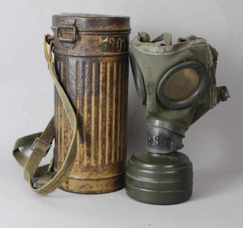 Cs Militaria Ww German Normandy Three Tone Camouflage Gas Mask