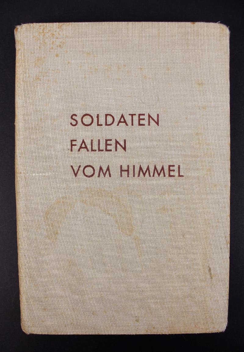 WW2 German Fallschirmjager 'Soldaten Fallen Vom Himmel' Book