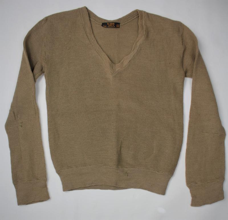 CS Militaria | WW2 British Issue V Neck Sweater 1942