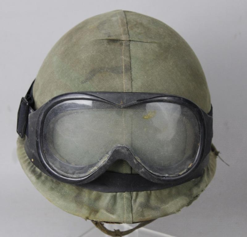 1982 Falklands War Argentinian Camouflage Helmet With Goggles