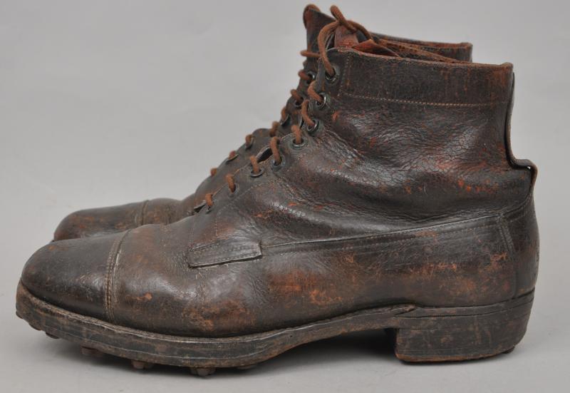 Rare WW1 British Early War B2 Boots With Broad Arrow Markings To Tongue & Sole