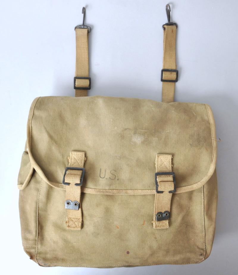 WW2 US 'British Made' Musette Bag 1943