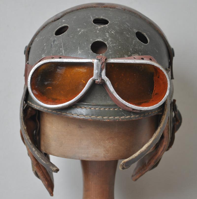 WW2 US Tankers Helmet & Goggles