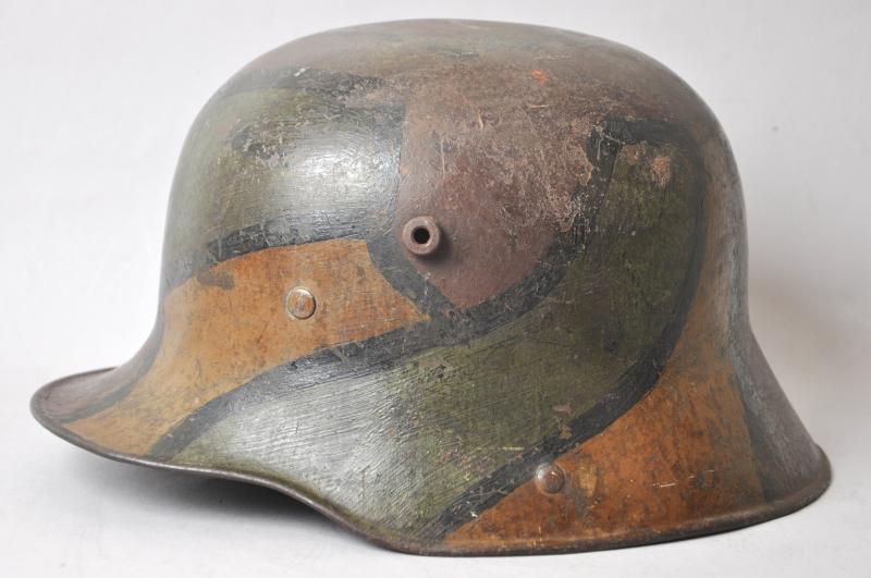 WW1 German M16 Camouflage Helmet