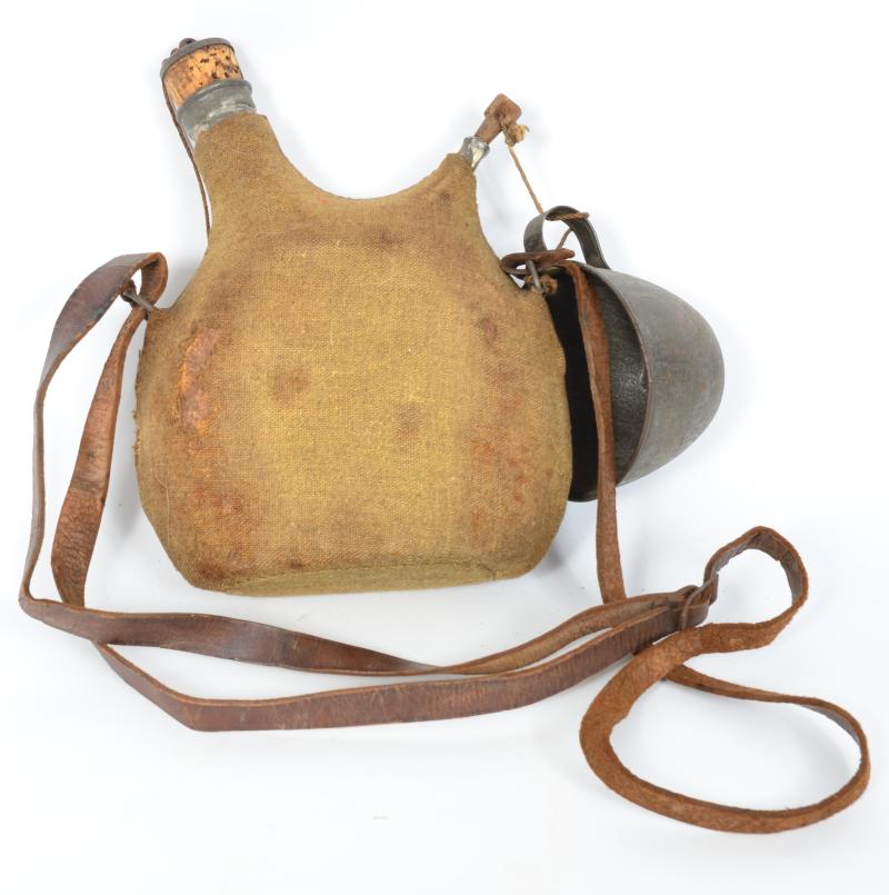 WW1 French 1 Litre Assault Water Bottle Set in Khaki Mustard cover .