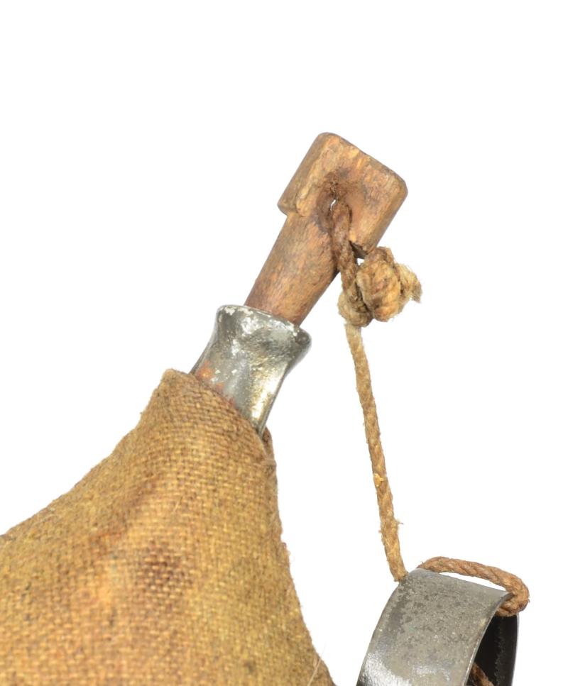 WW1 French 1 Litre Assault Water Bottle Set in Khaki Mustard cover .