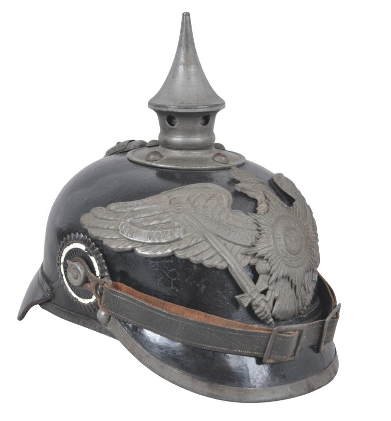 WW1 German 'Prussian Garde' M15 Pickelhaube