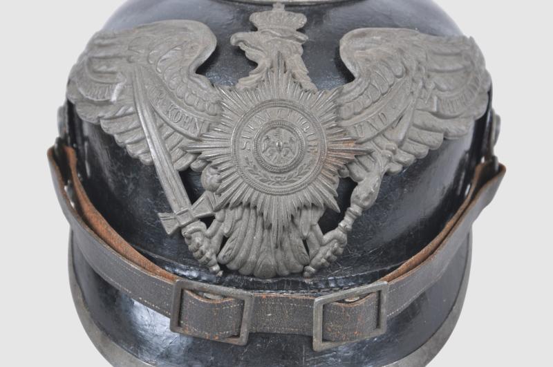 WW1 German 'Prussian Garde' M15 Pickelhaube
