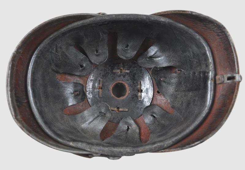 WW1 German 'Prussian Garde' M15 Pickelhaube