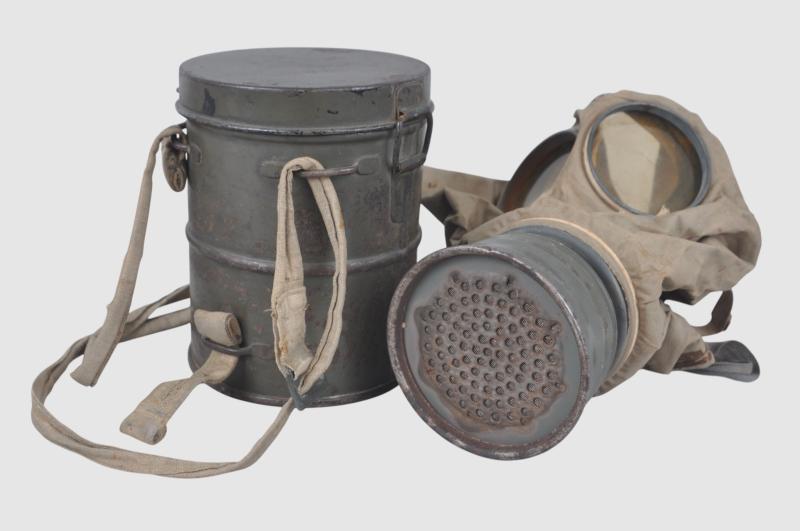 WW1 German Gummi Mask & Canister with Original Carrying & Short Strap 1916