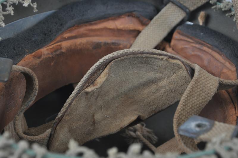 WW2 British Paratrooper Helmet ( HSAT) Mk2 Model 1943