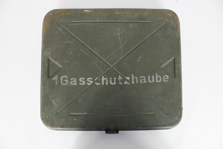 WW2 German Gas Mask Head Wounds Tin  1943